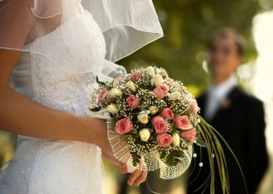 Yurtdışında Evlenen de 5 Bin TL Destek Alabilir
